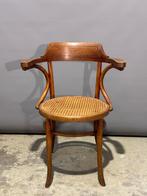 Mundus thonet stoel, Antiek en Kunst, Antiek | Meubels | Stoelen en Banken, Ophalen