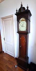 Wegens binnenkort verhuizing goed werkende staande klok., Ophalen
