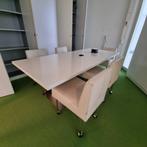 aantal wit lederen fauteuil verrijdbaar merk GELDERLAND, Huis en Inrichting, Fauteuils, Ophalen of Verzenden, Gebruikt