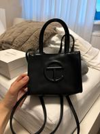 Telfar tas zwart, Sieraden, Tassen en Uiterlijk, Tassen | Damestassen, Ophalen of Verzenden, Zo goed als nieuw, Zwart, Schoudertasje