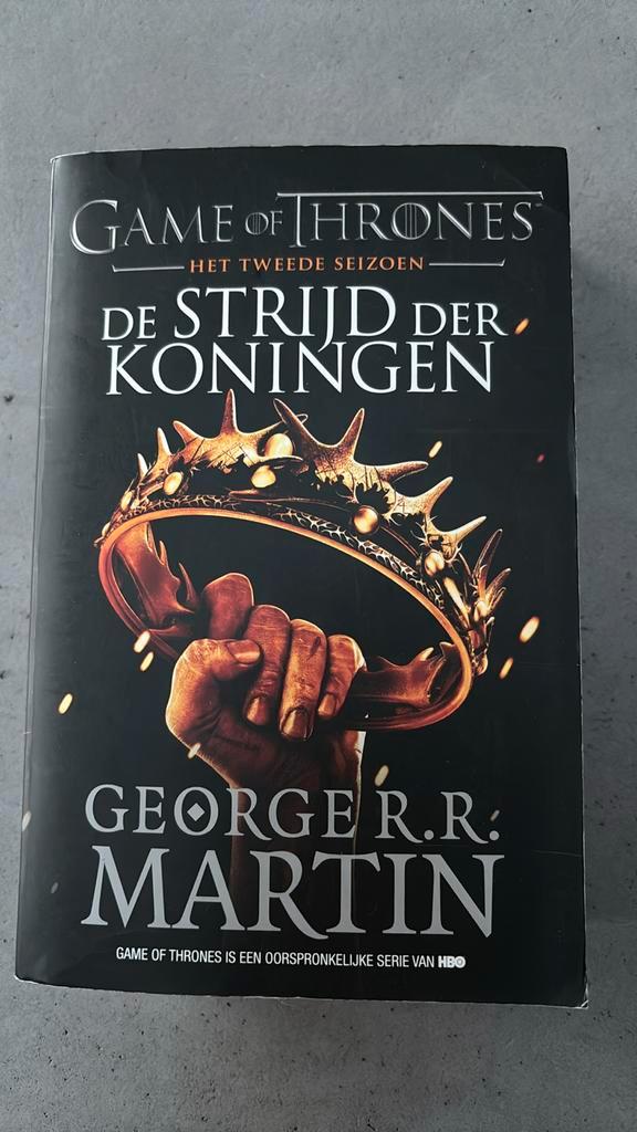 George R.R. Martin - De strijd der koningen, Boeken, Fantasy, Gelezen, Ophalen of Verzenden