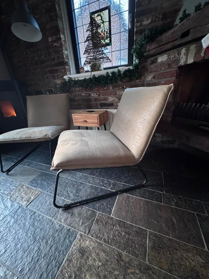 2 Olijfgroene Leen Bakker Fauteuils; James, Huis en Inrichting, Fauteuils, Zo goed als nieuw, Stof, 50 tot 75 cm, 75 tot 100 cm