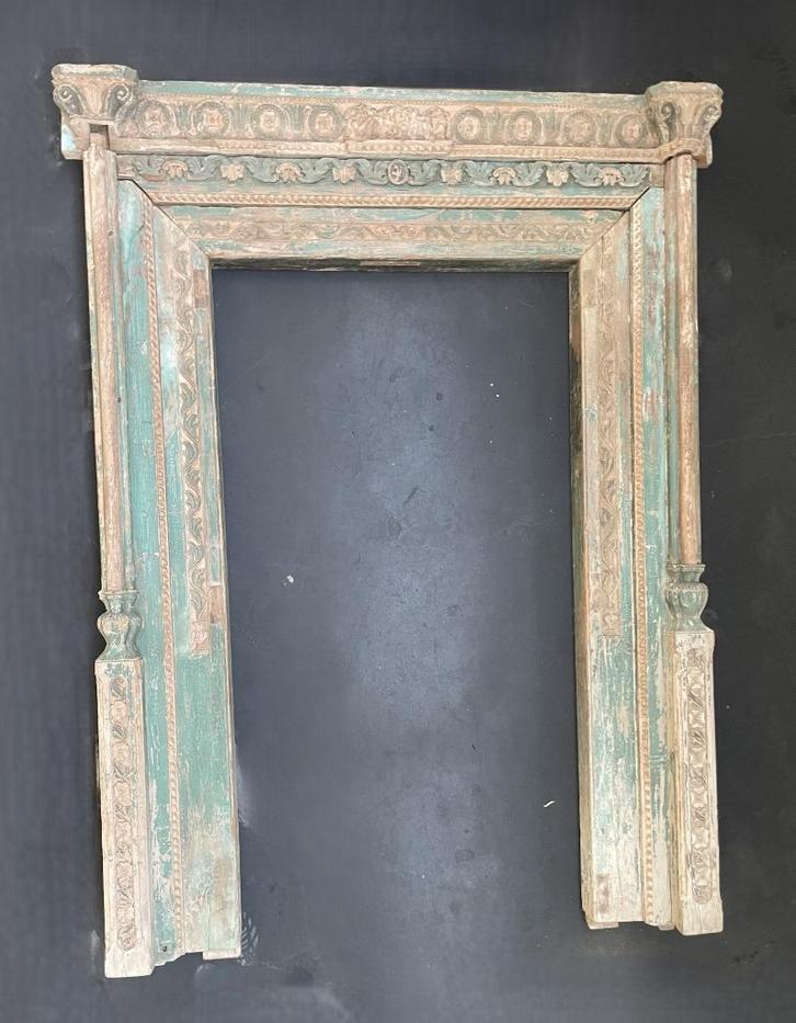 Indische poort architraaf, Diensten en Vakmensen, Timmerlieden en Meubelmakers