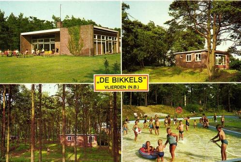 De Bikkels, Vlierden [N.B.] - 4 afb - gelopen, Verzamelen, Ansichtkaarten | Nederland, Gelopen, Utrecht, 1940 tot 1960, Ophalen of Verzenden