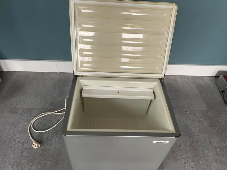 Koelkast voor op de camping, Caravans en Kamperen, Koelboxen, Gebruikt, Elektrisch, Ophalen of Verzenden