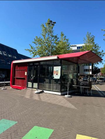 Modern en Stijlvol Gebouw (7x3 meter) te koop beschikbaar voor biedingen
