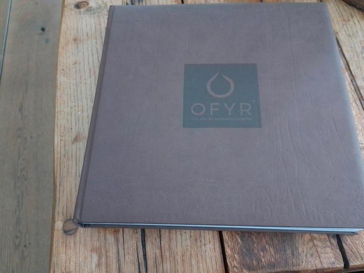 Ofyr kookboek, Boeken, Kookboeken, Zo goed als nieuw, Ophalen of Verzenden