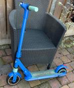 Elektrische kinder step, Fietsen en Brommers, Steps, Ophalen, Zo goed als nieuw, Elektrische step (E-scooter)