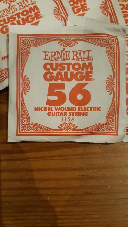 Ernie Ball snaren custom gauge 56, Muziek en Instrumenten, Instrumenten | Toebehoren, Nieuw, Elektrische gitaar, Ophalen of Verzenden