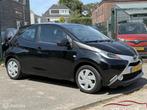 Toyota Aygo 1.0 VVT-i x-play, Voorwielaandrijving, Stof, Gebruikt, Euro 6