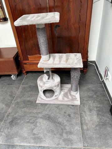 Gratis: 1 katten krabpaal beschikbaar voor biedingen