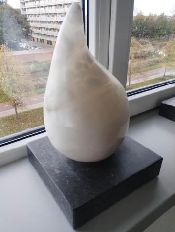 Albast Stenen Beeld beschikbaar voor biedingen