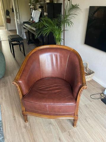 Uit erfenis verkregen prachtige leren fauteuil