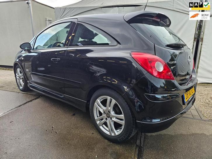 Opel Corsa 1.4-16V Cosmo AUTOMAAT/airco/CRUISE, Auto's, Opel, Bedrijf, Te koop, Corsa, ABS, Airbags, Airconditioning, Centrale vergrendeling