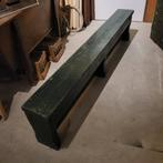 Gave houten bank, Ophalen