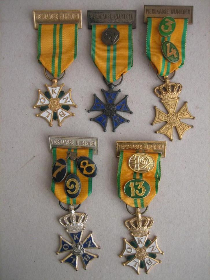 Oude medaille 5x vierdaagse Nijmegen, Verzamelen, Militaria | Algemeen, Landmacht, Lintje, Medaille of Wings, Nederland, Ophalen of Verzenden