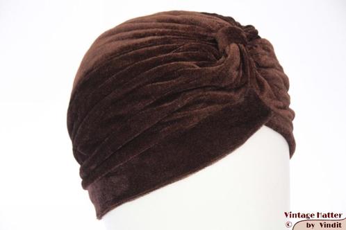 Tulband fluweel verschillende kleuren one size fits most new, Kleding | Dames, Mutsen, Sjaals en Handschoenen, Nieuw, Muts, Ophalen of Verzenden