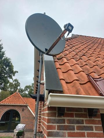 Schotelantenne voor TV ontvangst beschikbaar voor biedingen