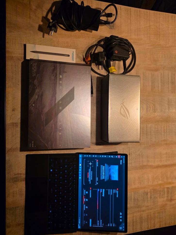 ROG Flow Z13 2025 Ryzen AI Max+ 395, 1TB / 32GB + extras, Computers en Software, Windows Laptops, Zo goed als nieuw, 14 inch, SSD