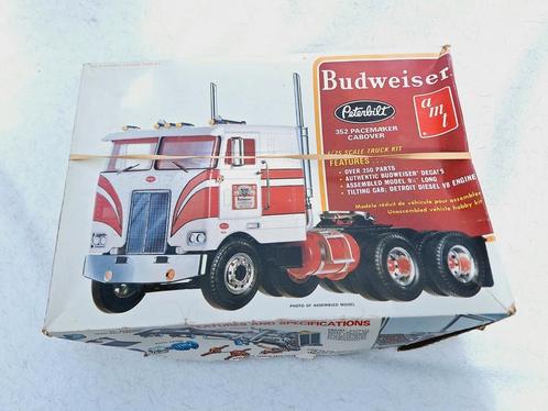 AMT kit Peterbilt 352 Pacemaker cabover "Budweiser", Hobby en Vrije tijd, Modelauto's | Overige schalen, Gebruikt, Bus of Vrachtwagen
