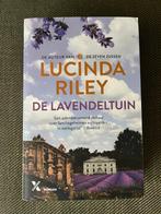 Lucinda Riley - De lavendeltuin. (2018), Ophalen of Verzenden, Zo goed als nieuw, Lucinda Riley