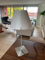 Luceplan Constanza, klein model tafellamp, Ophalen, Zo goed als nieuw, Minder dan 100 cm, Metaal