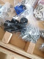 OUD METALEN SPEELGOED BOUWPAKKET IN HOUTEN KIST COMPLEET, Antiek en Kunst, Ophalen of Verzenden