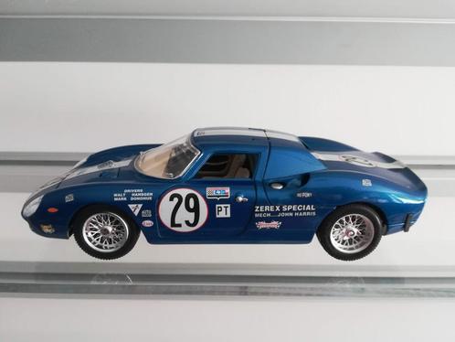 Ferrari 250 LM - 1965 - 18 - SUMMER DEAL ! -29% Korting !, Hobby en Vrije tijd, Modelauto's | 1:18, Zo goed als nieuw, Auto, Bburago