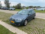 Audi A3 1.6 Sportback 85KW 2006 Grijs, Auto's, Voorwielaandrijving, 65 €/maand, 15 km/l, 4 cilinders