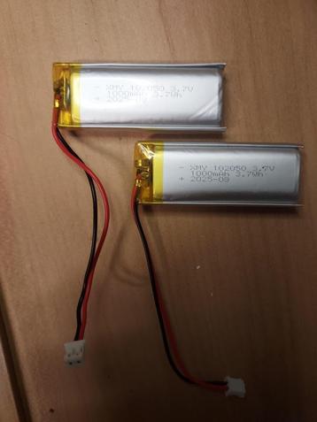 RC accu 3,7V beschikbaar voor biedingen