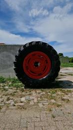 Trelleborg TM800 650/65R38 met 8 gaat velg, Ophalen