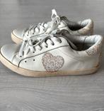 Essentiel Antwerp sneakers / gympen 38, Kleding | Dames, Schoenen, Wit, Ophalen of Verzenden, Sneakers of Gympen, Essentiel Antwerp