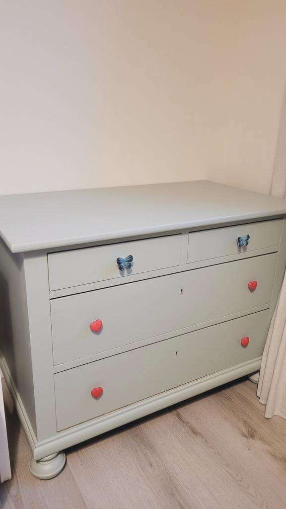 Klassieke Ladekast - Early Dew, Huis en Inrichting, Kasten | Dressoirs, Gebruikt, 50 tot 100 cm, 25 tot 50 cm, Met lade(s), Overige houtsoorten