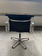 ICF Eames EA108 stoel leder (2 stuks), Twee, Verzenden, Wit, Leer
