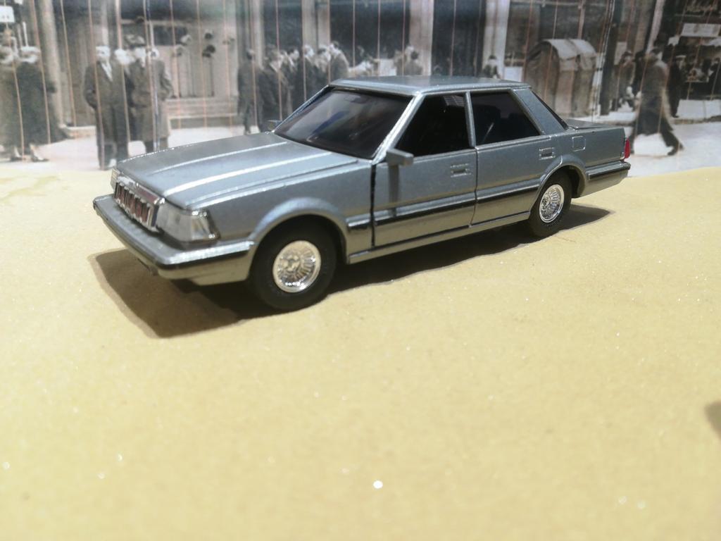 Toyota Crown 4 door Hardtop Royal Saloon G 1:40 Diapet, Ophalen of Verzenden, Zo goed als nieuw, Auto, Overige merken