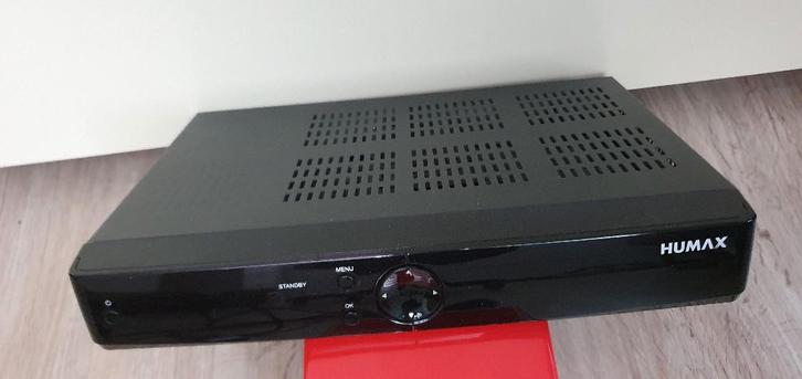 Humax IRHD 5300c met originele afstandsbediening alles incl., Audio, Tv en Foto, Mediaspelers, Zo goed als nieuw, Zonder harde schijf
