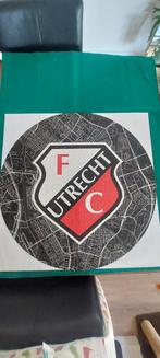 Ronde puzzel fc Utrecht 1000 stukjes, Ophalen of Verzenden, 500 t/m 1500 stukjes, Zo goed als nieuw, Legpuzzel