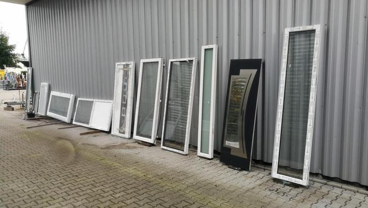 Kunststof/alu kozijnen, double&triple beglazing, Doe-het-zelf en Verbouw, Kozijnen en Schuifpuien, Nieuw, Raamkozijn, Metaal, 150 tot 225 cm