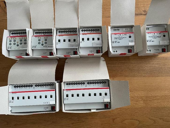 Knx div schakel/jalouzie actoren/Sensoren, Doe-het-zelf en Verbouw, Elektra en Kabels, Nieuw, Overige typen, Ophalen of Verzenden