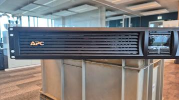 APC Smart ups 2200 met smartconnect beschikbaar voor biedingen