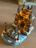 Kerstdorp Blokker - 3 Gebouwen & Schaatsbaan, Huis en Inrichting, Woonaccessoires | Kandelaars en Kaarsen, Kunststof, Gebruikt