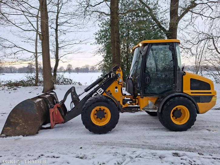 JCB 407 | bj2014 | 2060uur | Volumebak en lepels, Zakelijke goederen, Machines en Bouw | Kranen en Graafmachines, Wiellader of Shovel