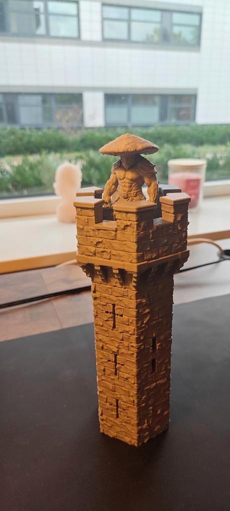 3D Printed 20cm Medieval Tower – Fantasy Wargaming Terrain (, Hobby en Vrije tijd, Modelbouw | Figuren en Diorama's, Zo goed als nieuw