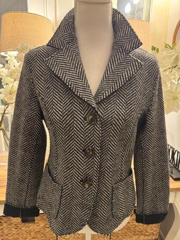 Stijlvolle, Grijze, wollen blazer Max Mara Weekend, 38/M, beschikbaar voor biedingen