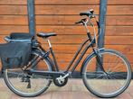 E-bike BTWIN Elops 120 E kleine damesfiets, Fietsen en Brommers, Elektrische fietsen, Ophalen, Zo goed als nieuw, 50 km per accu of meer