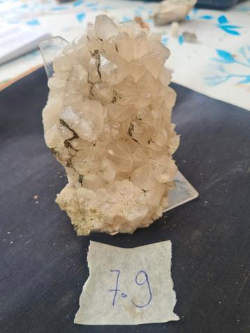 Calciet met Pyriet  beschikbaar voor biedingen