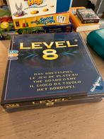 Level 8 bordspel nieuw in de seal, Hobby en Vrije tijd, Gezelschapsspellen | Bordspellen, Ophalen of Verzenden, Zo goed als nieuw
