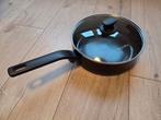 Hapjespan met deksel (zgan), Huis en Inrichting, Ophalen of Verzenden, Zo goed als nieuw, Overige materialen, Koekenpan of Braadpan