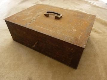 Geldkist / geldkistje zwaar model 35 x 25 x 12 ong. 6 kilo beschikbaar voor biedingen