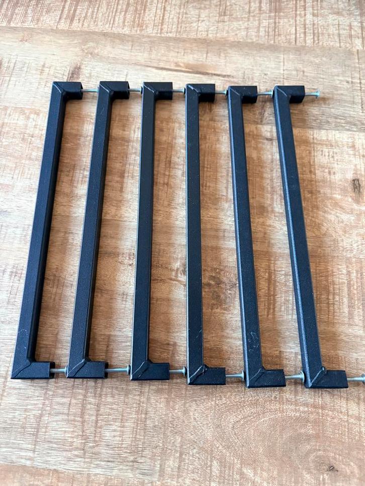 Metalen Handgrepen - Set van 6, Huis en Inrichting, Woonaccessoires | Kapstokken, Zo goed als nieuw, Overige typen, Minder dan 100 cm